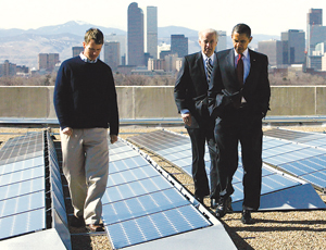 Obama at the Denver Museum of Nature & Science with its solar energy.