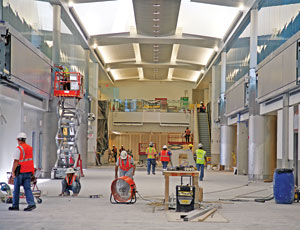 The joint venture divided terminal sections into manageable work areas.