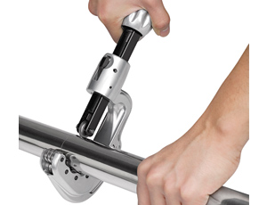 Stainless-Steel Tubing Cutter: Larger Grip for Faster Cuts on Tubes of Varying Diameters