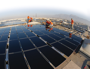 Warehouse rooftop will generate 2 MW for Southern California Edison’s grid.