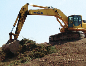 Longhorn Excavators is one of the first contractors out of the gate to upgrade levees along the lower Rio Grande River in Texas and New Mexico.