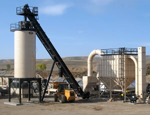 Asphalt Plant Conveyor: Heavy-Duty Construction